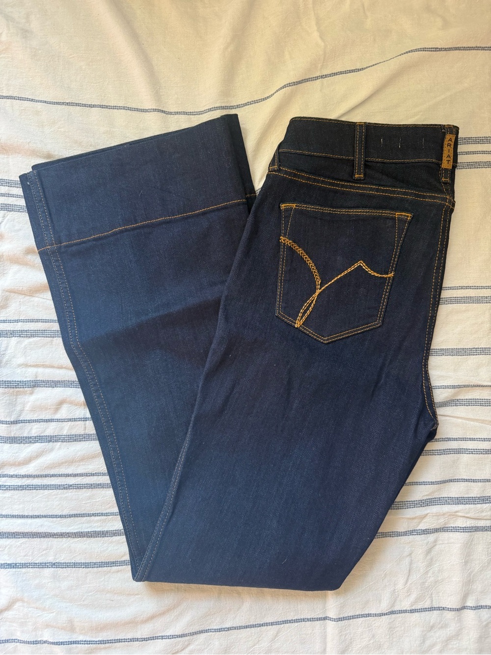 New Without Tags Women’s Ariat Perfect Rise Lennon Slim Trouser Jeans Size 31